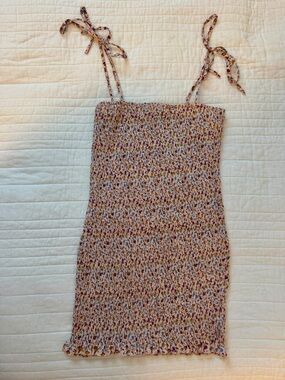 Smocked Tie-Shoulder Mini Dress in Lavender Floral